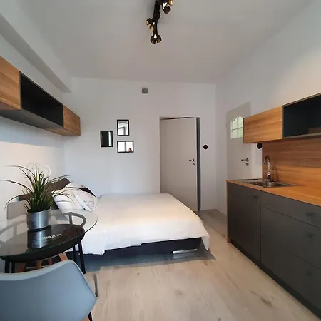 Na Starym Miescie Apartment *